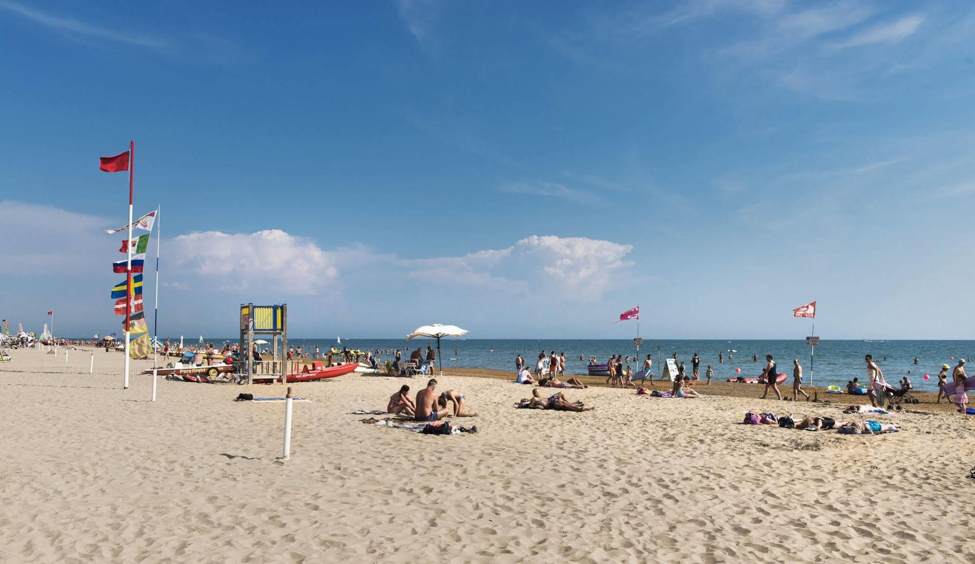 Princess Aparthotel Bibione Exterior foto